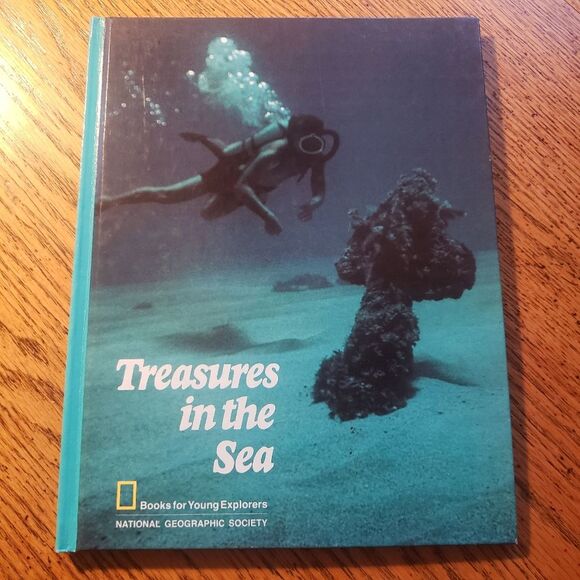 Treasures in the Sea  National Geographic Hardcover  1972 Vintage Ocean Book - Picture 1 of 3